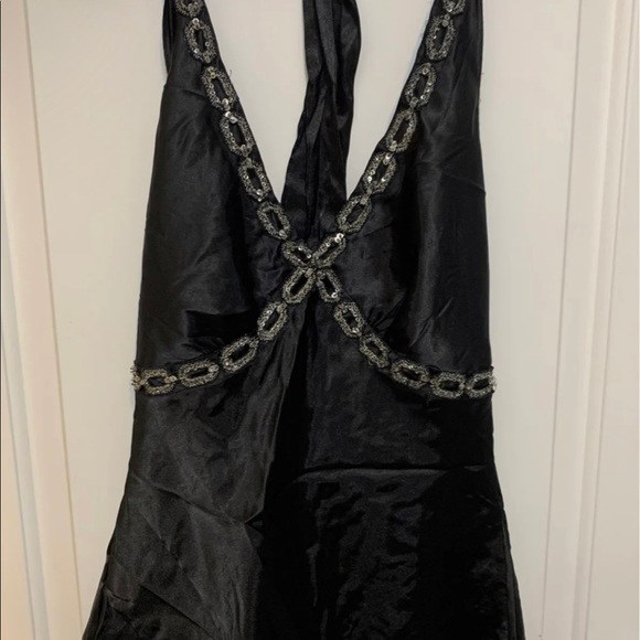 Lot of 3 Size L Polyester Satin Style Tops - Picture 2 of 4